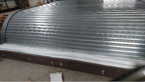 水平（píng）防火卷簾門廠家-91香蕉小视频門業